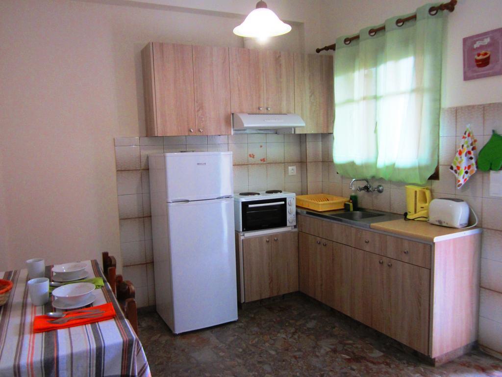 Varvara Studios & Apartments I Peroulades  Rom bilde