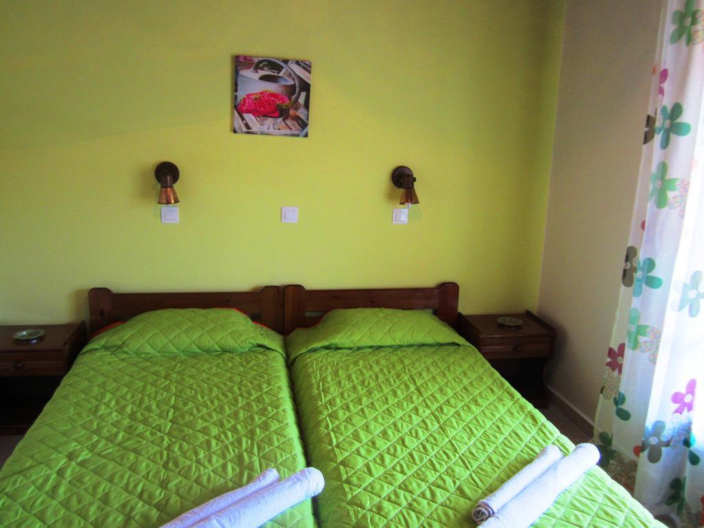 Varvara Studios & Apartments I Peroulades  Rom bilde